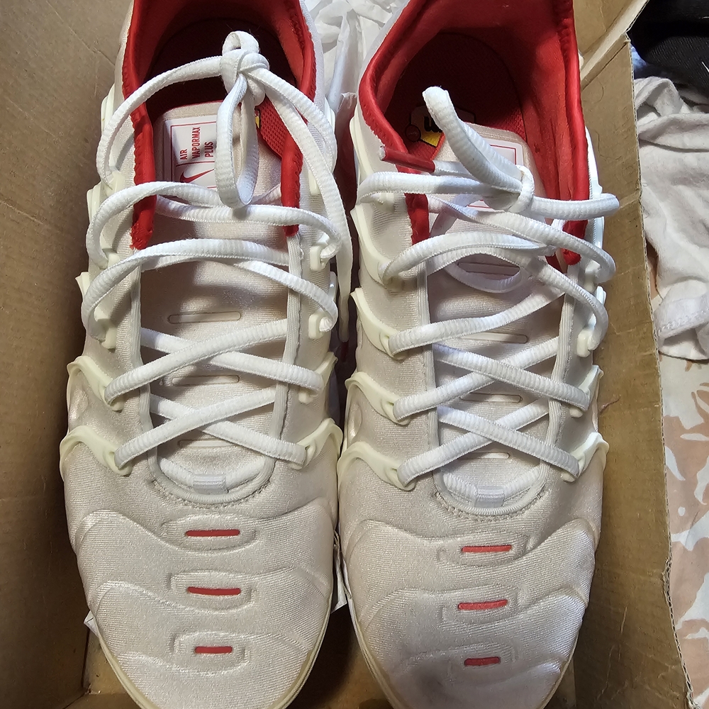 Nike Women's Athletic Shoes - White and Red